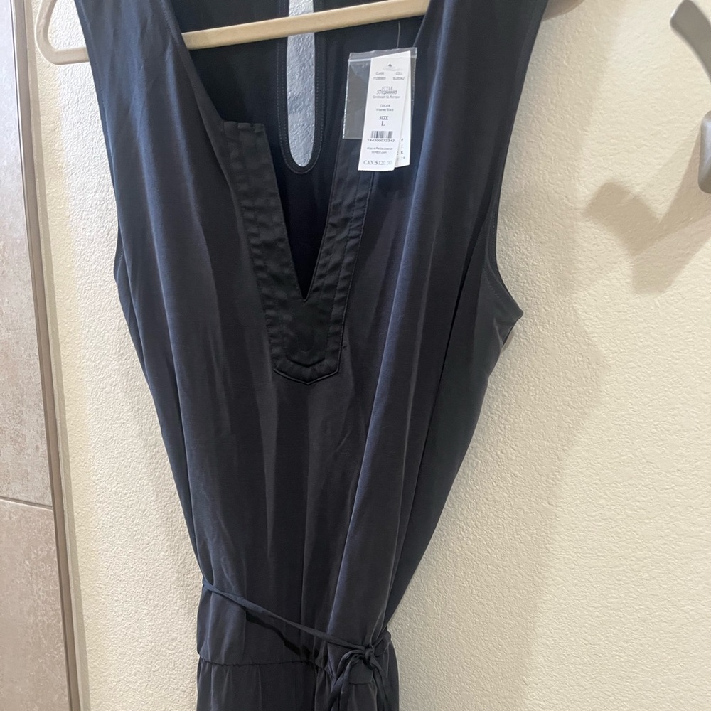 White House Black Market Black Sleeveless Romper